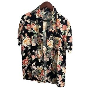 Forever 21 Men’s Flower Men’s Shirt